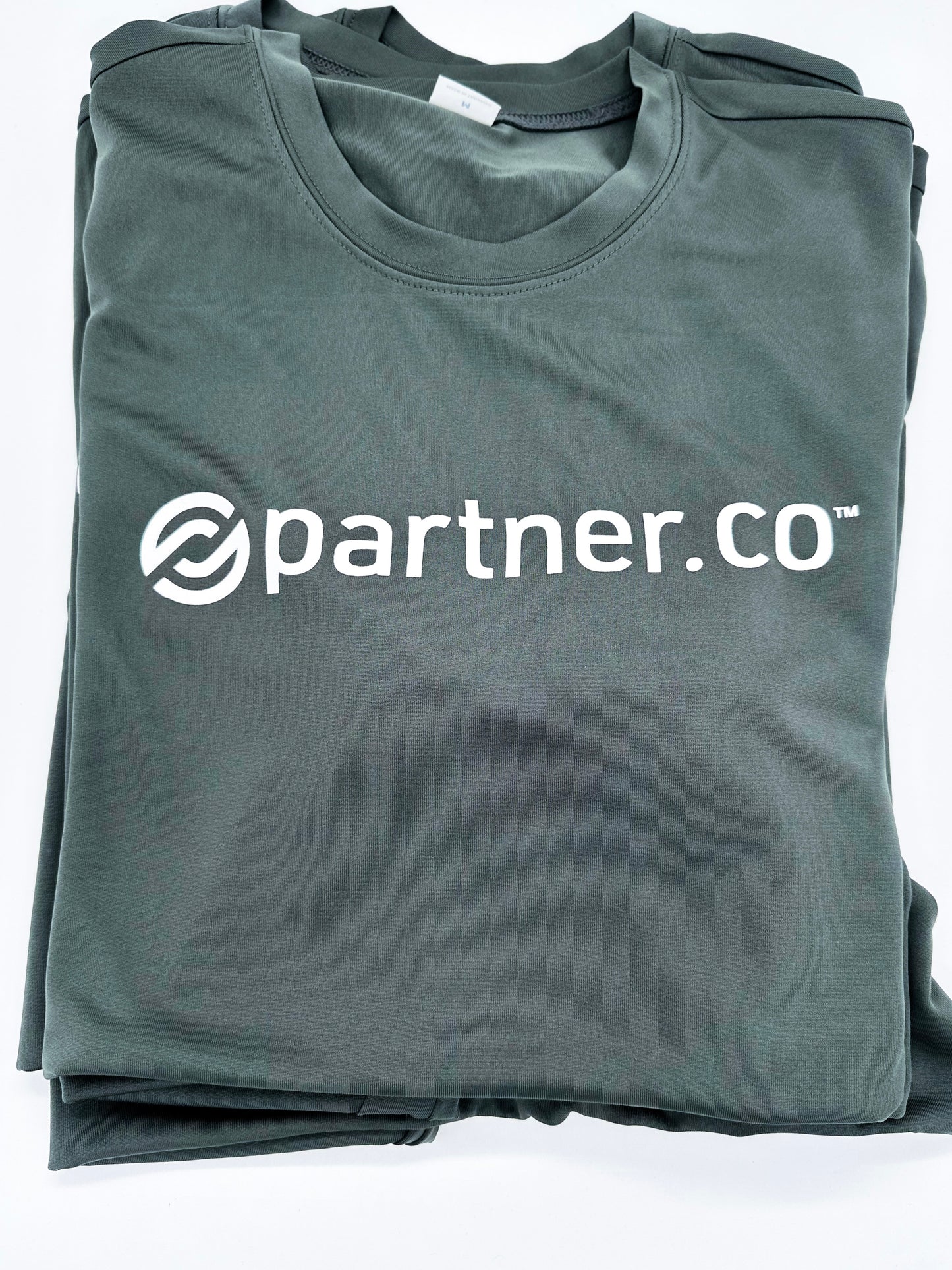 Performence Tee Gray| Partnerco Swag
